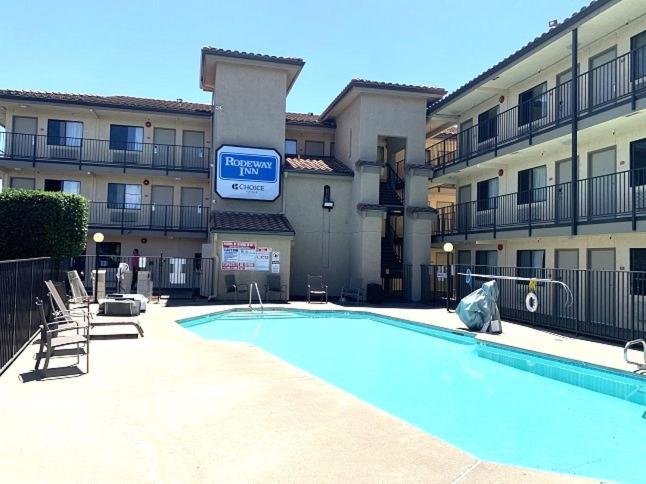 Rodeway Inn Sacramento-University Area Экстерьер фото