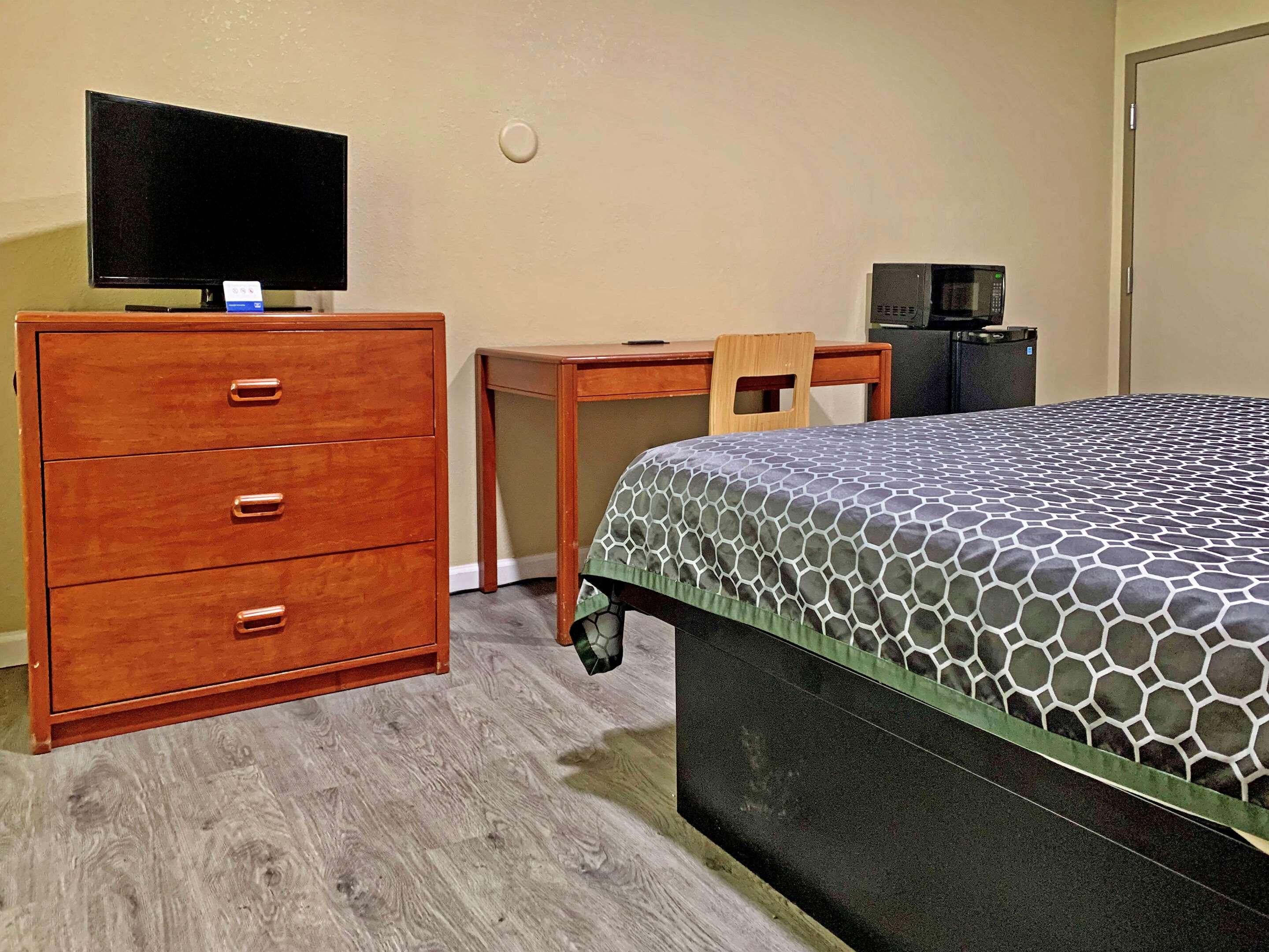 Rodeway Inn Sacramento-University Area Экстерьер фото