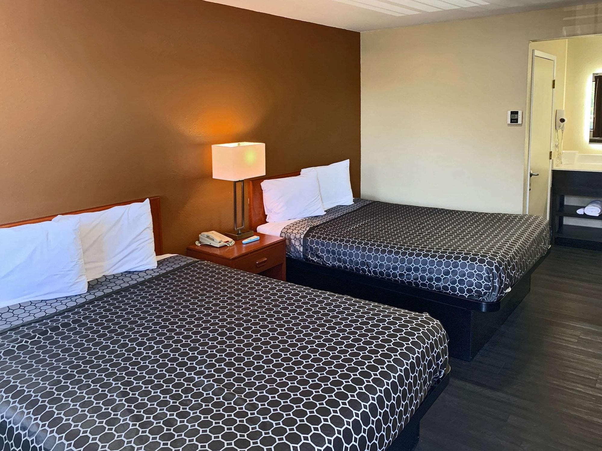 Rodeway Inn Sacramento-University Area Экстерьер фото